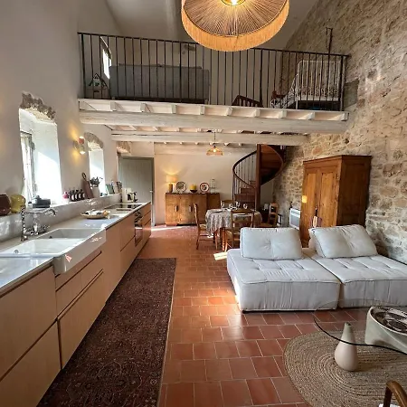 Maison Pure Style Provençale-jardin Clôturé-4 Pers *